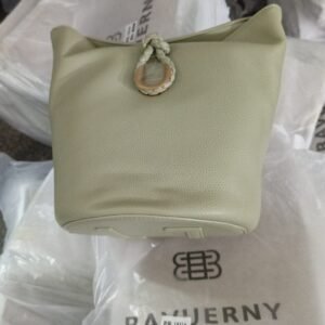 JR2871 Bavuerny